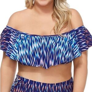 RAISINS Curve Trendy Plus Size Maldives Tortuga Flounce Bikini Top